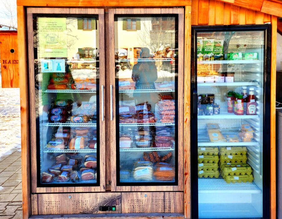 Selbstbedienungs-Hofladen_100m_entfernt Selbstbedienungs-Hofladen 100m entfernt